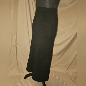 Isabel DePedro black skirt size 8 wool, Lana blend. Size 6